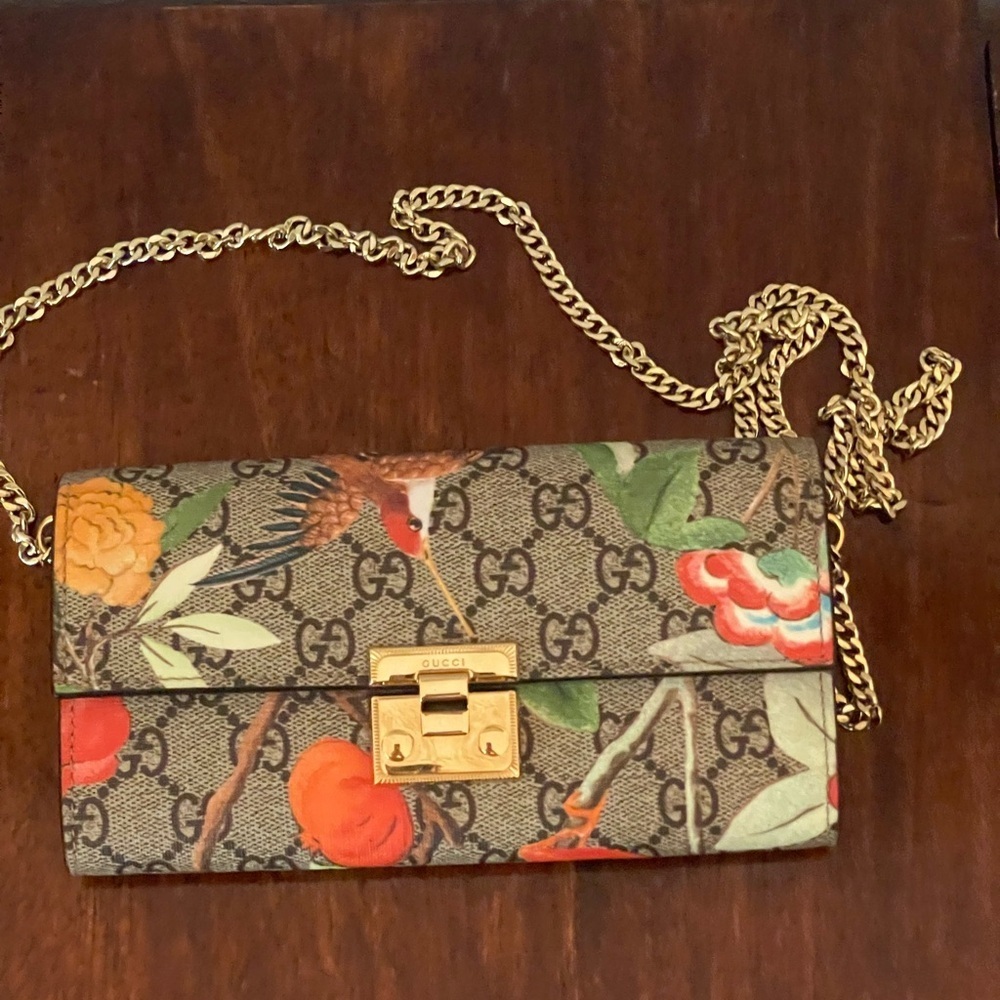 Gucci Floral Wallet on Chain Clutch